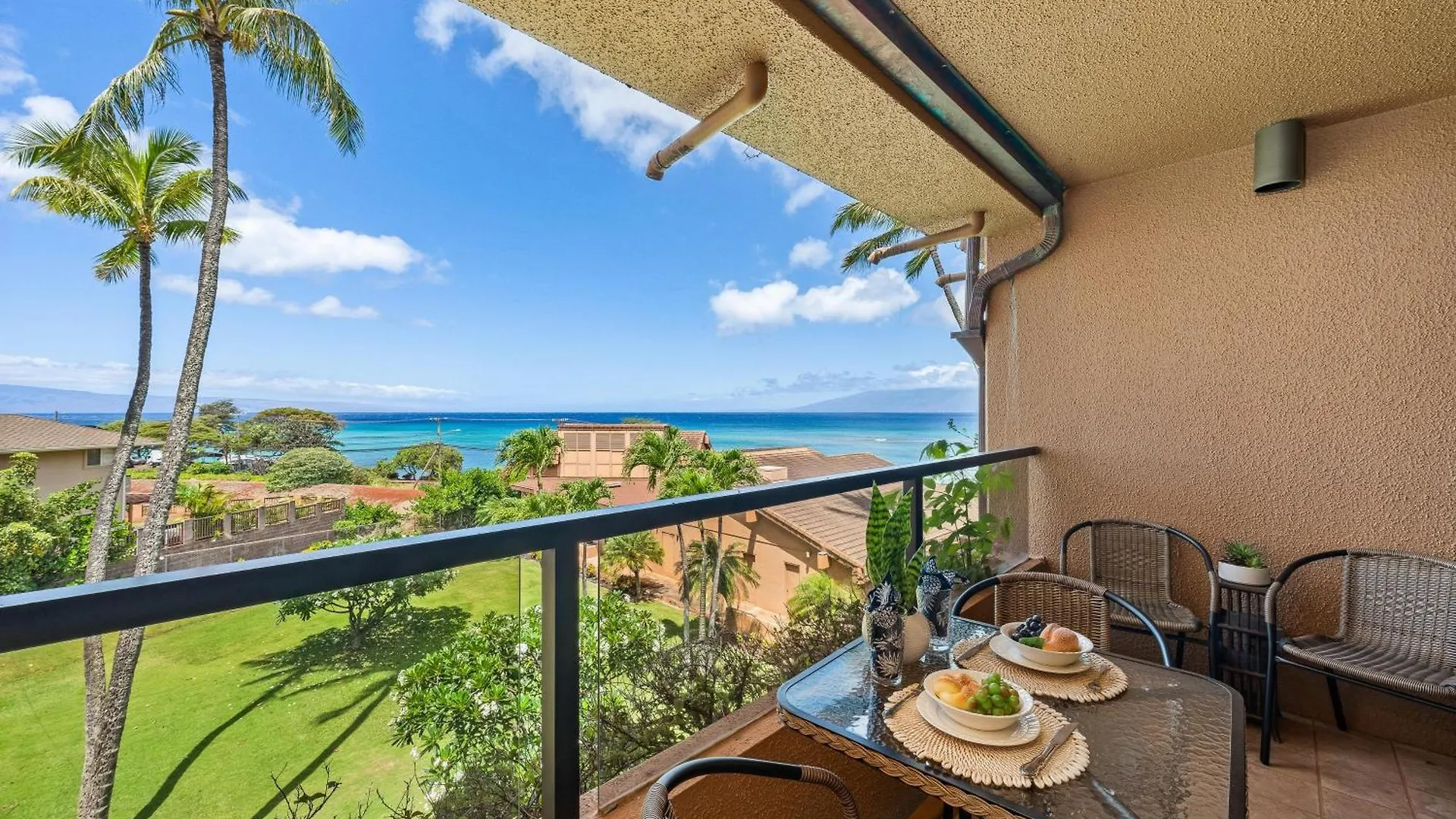 Kahana Villa F405