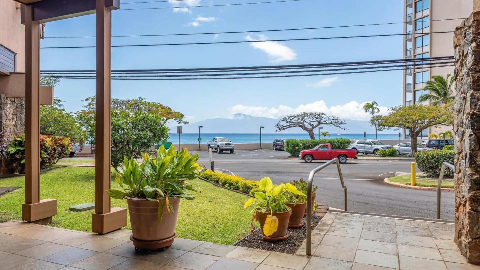 Kahana Villa F405 0*,